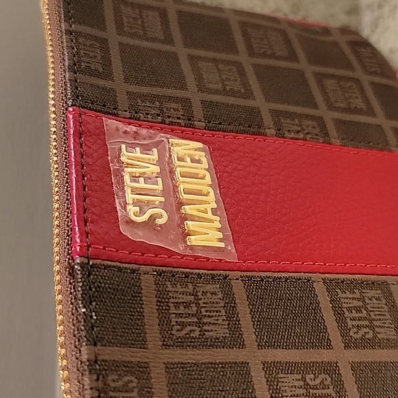 Red and brown Wristlet Steve Madden - Picture 2 of 7